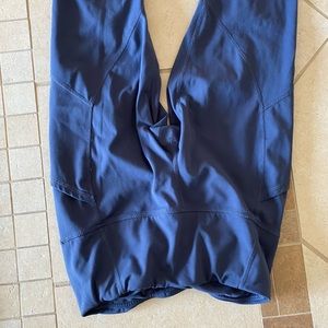Yogalicious Blue ruched leggings/yoga pants